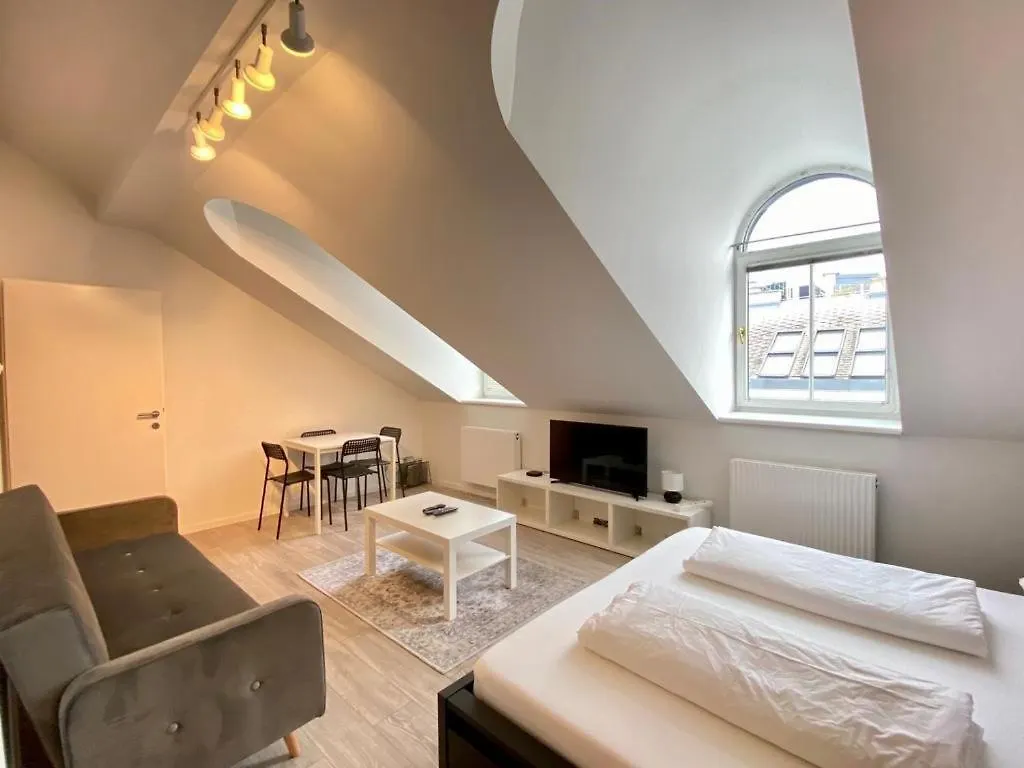 Central Apartment In Vienna Near Metro